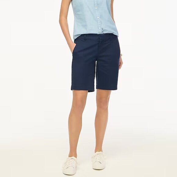 J. Crew 9" Frankie Bermuda Classic Chino Shorts Navy Size 8/M NWT - Picture 1 of 7